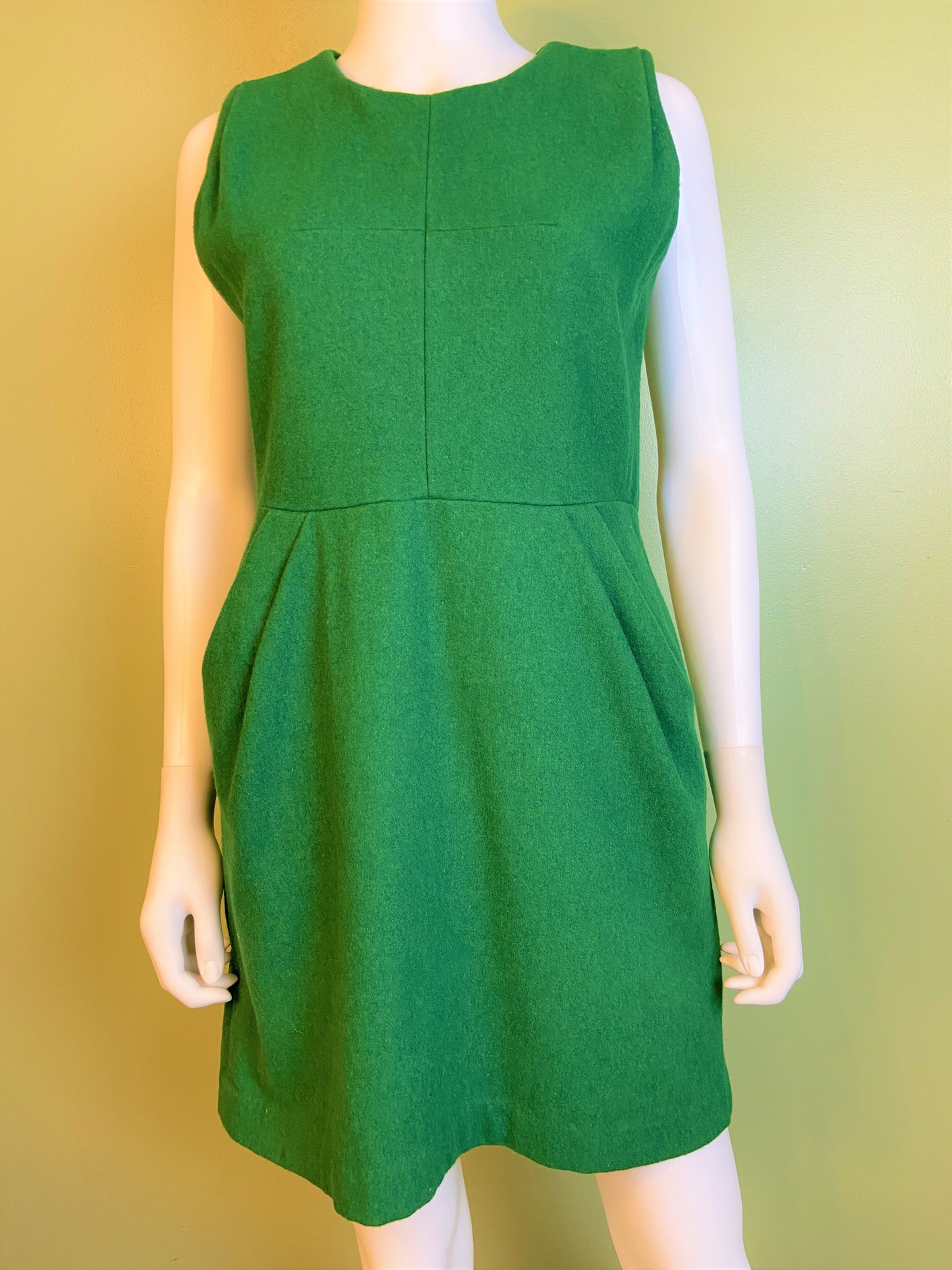 Voll Green Wool Fitted Sheath Mini Dress
