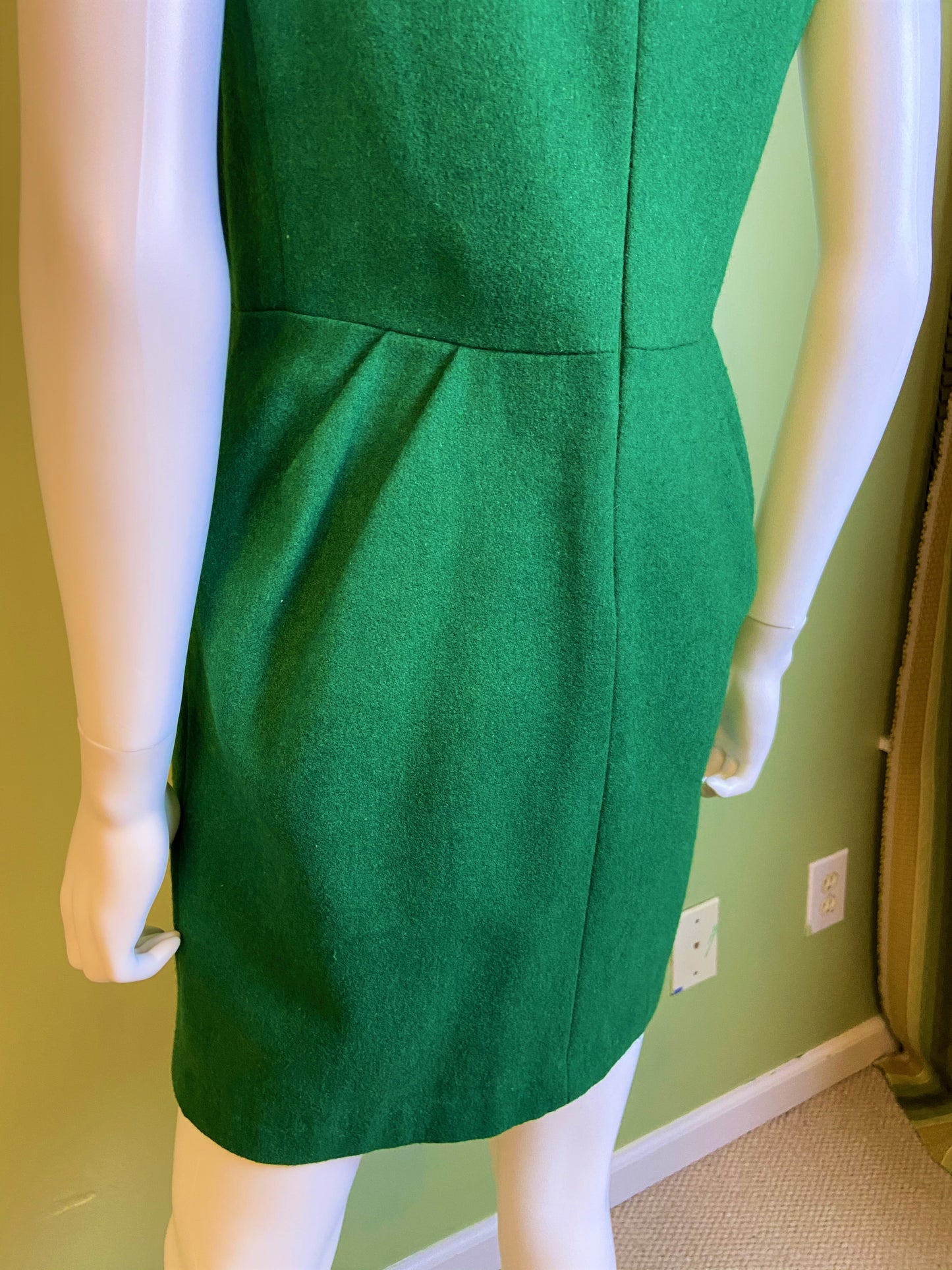Voll Green Wool Fitted Sheath Mini Dress