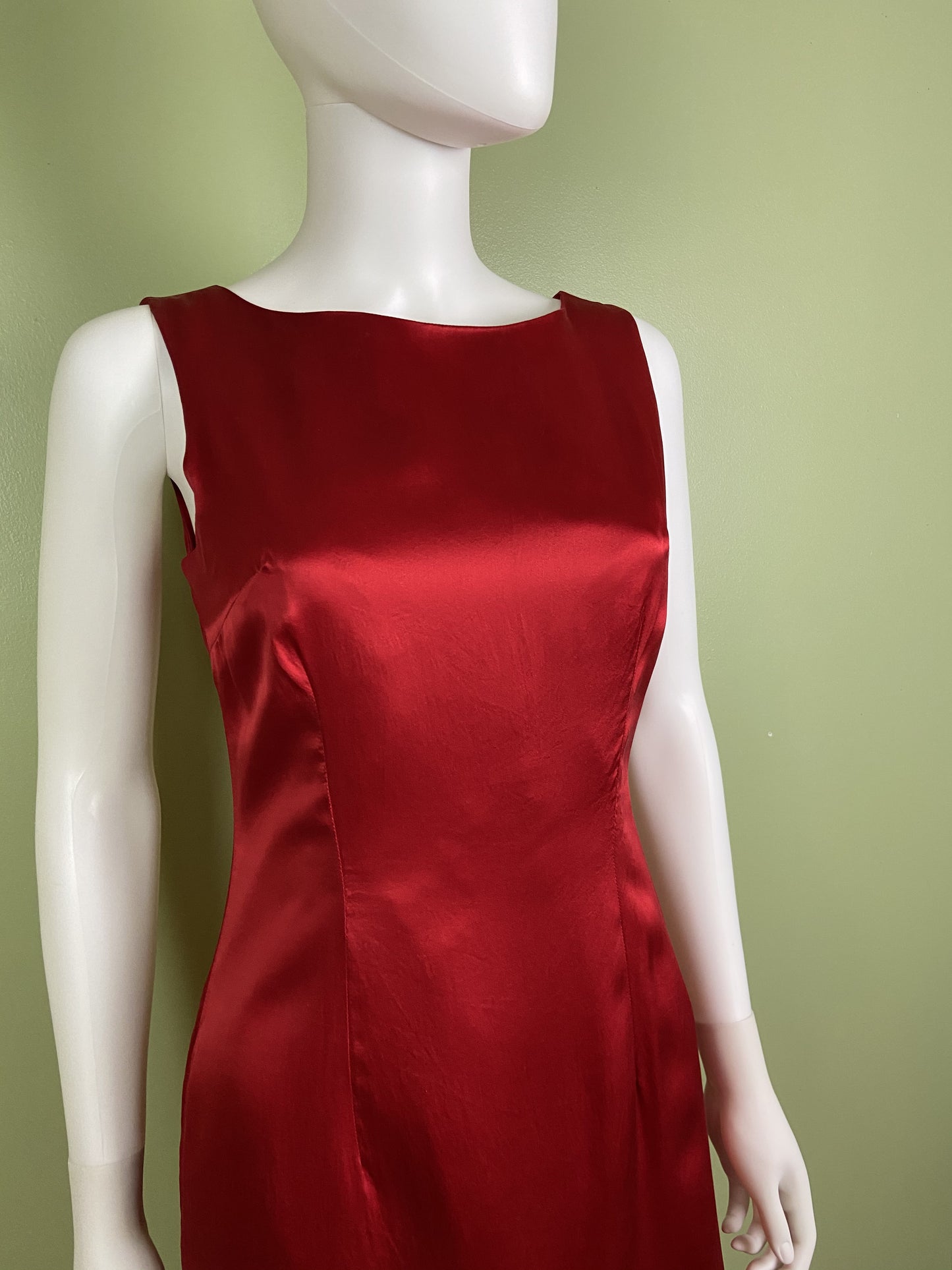 Vintage Red Silk Fitted Sheath Dress
