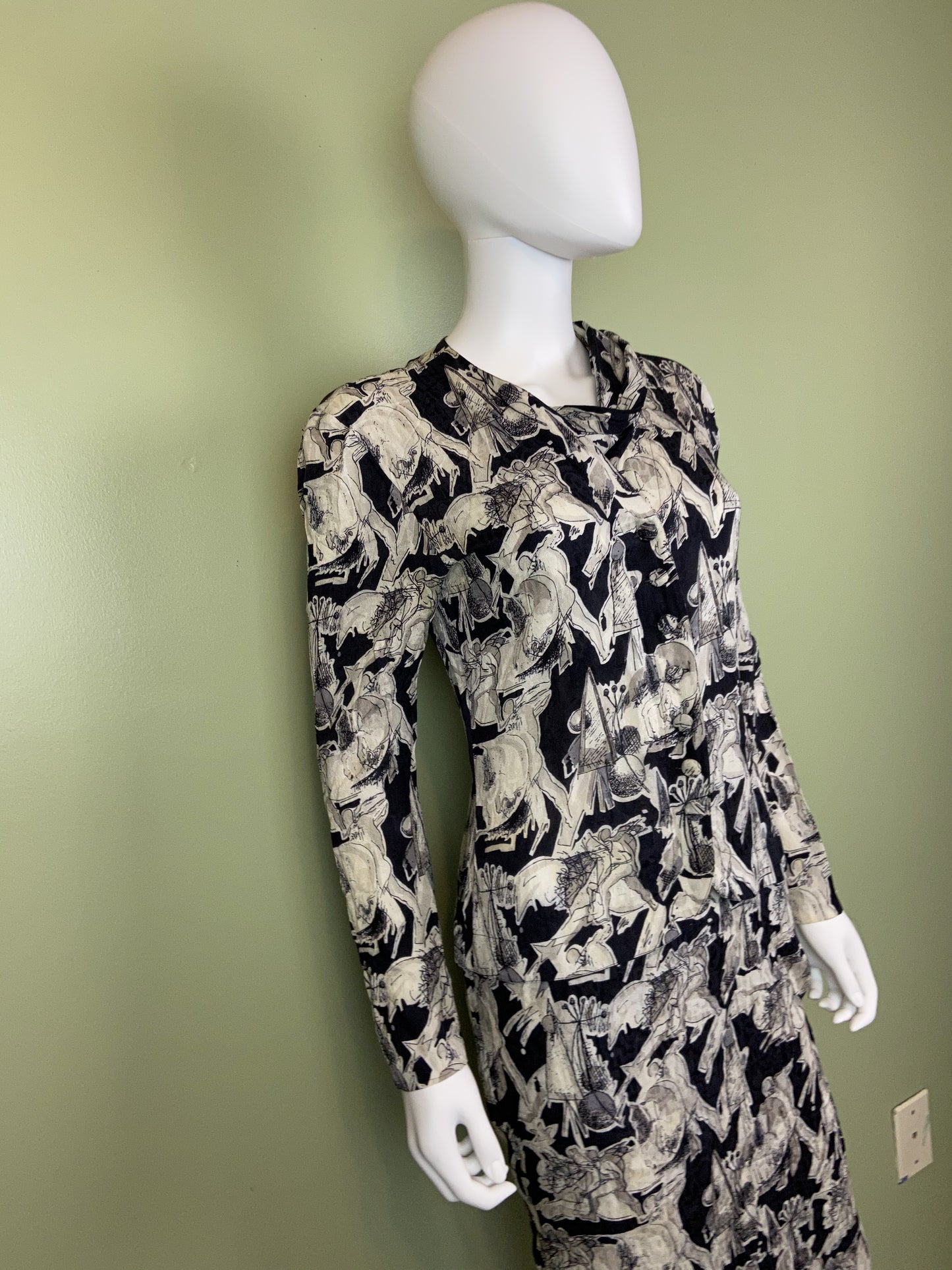 Vintage Black White Graphic Print Silk Peplum Dress