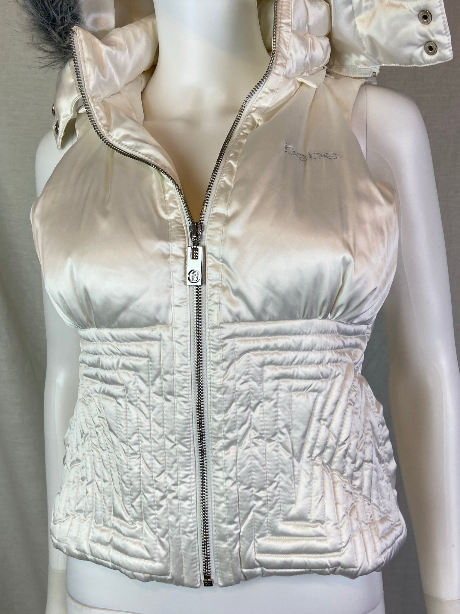 Bebe White Silver Fur Hooded Puffer Vest NWT ABBY ESSIE STUDIOS