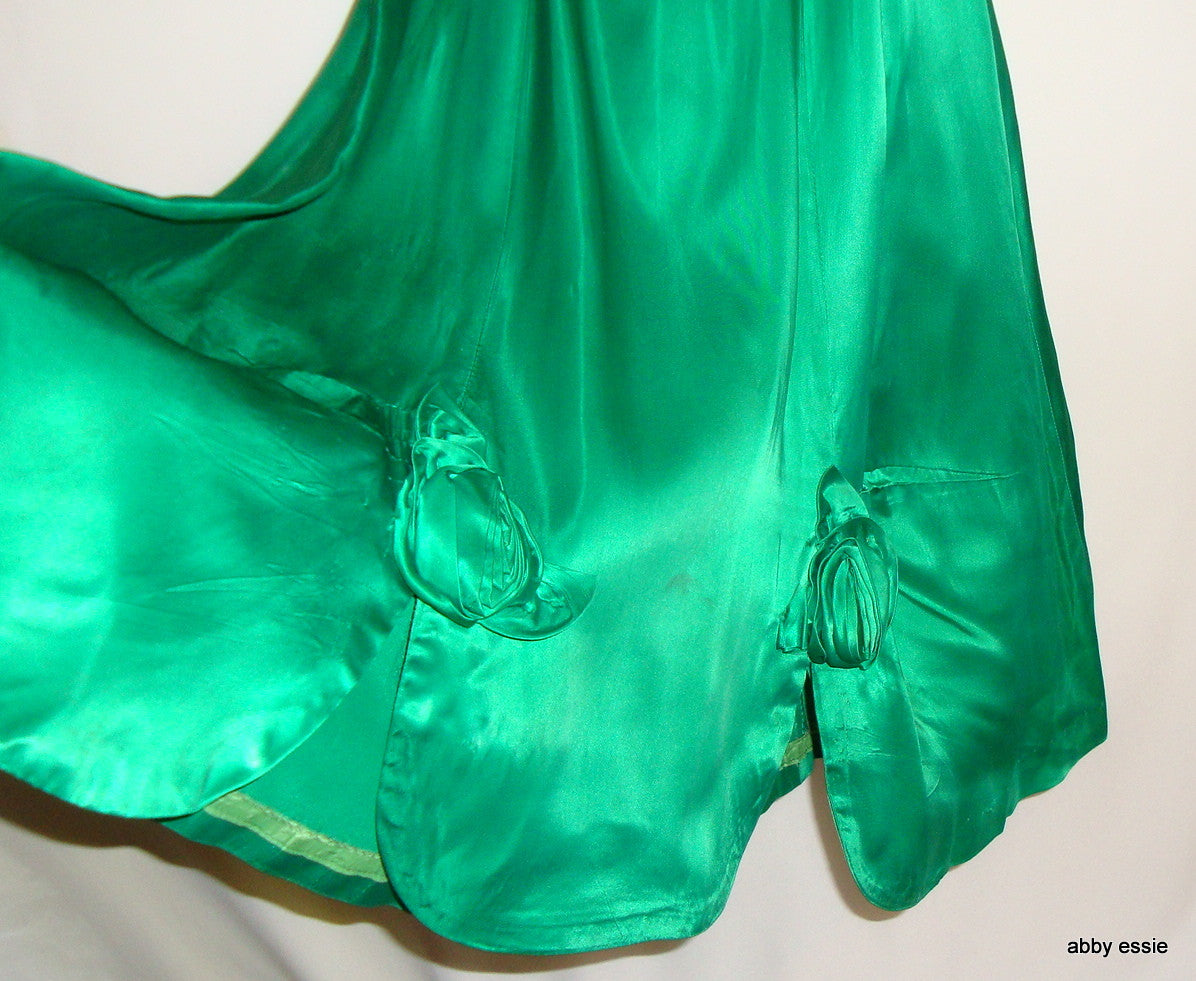 Green Silk 1950s Vintage Party Dress Rosettes