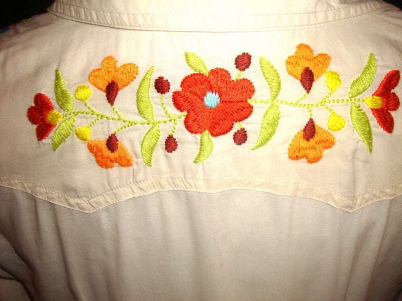 Buffalo David Bitten White Cream Western Floral Blouse Embroidered Small Abby Essie