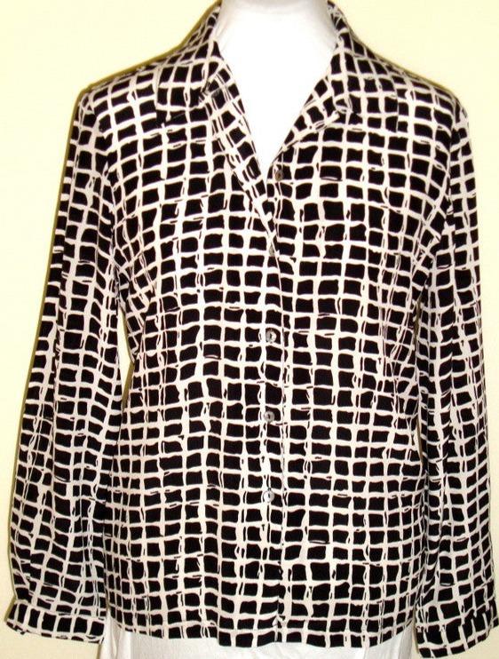 Vintage August Silk White W/ Black Squares Blouse Size Medium 100% Silk Abby Essie
