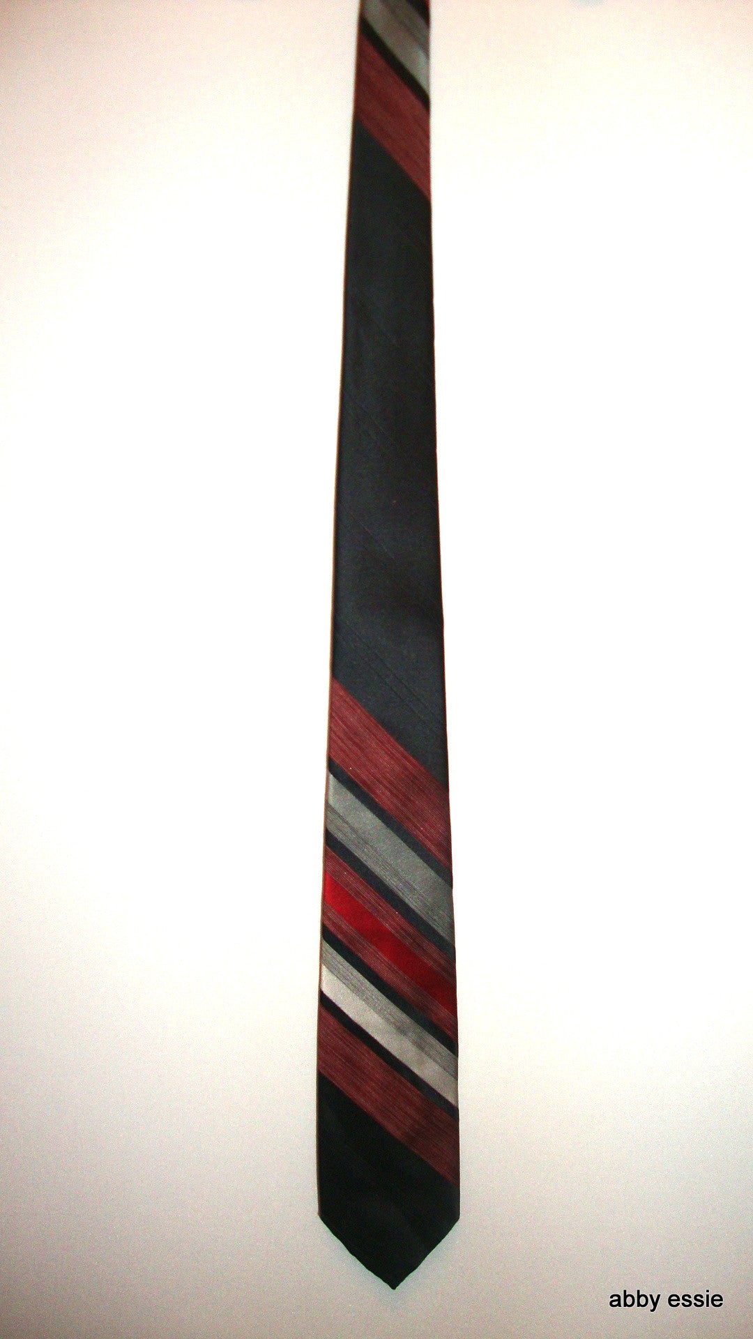 VTG WEMLON WEMBLEY BLACK GRAY W/ SILVER AND BURGUNDY STRIPES