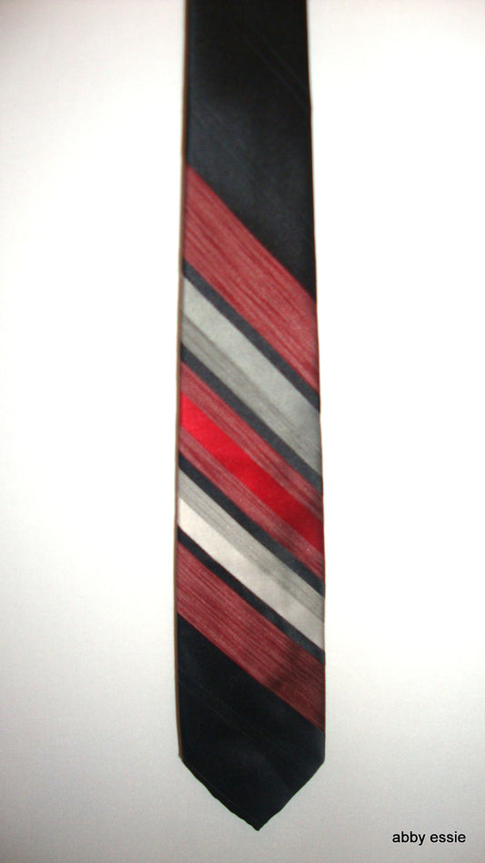 VTG WEMLON WEMBLEY BLACK GRAY W/ SILVER AND BURGUNDY STRIPES