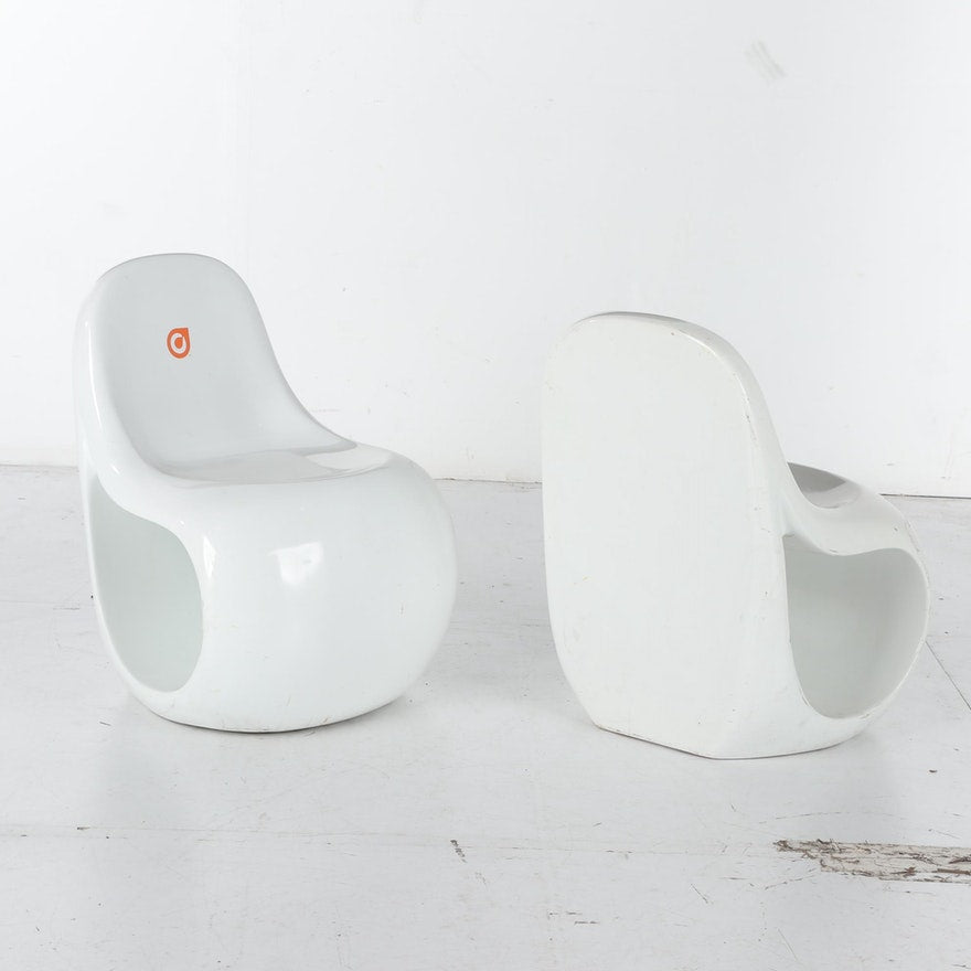 Modern White Futuristic Molded Chair - Pair of 2