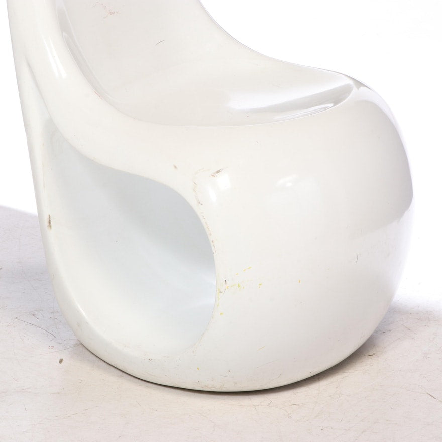 Modern White Futuristic Molded Chair - Pair of 2