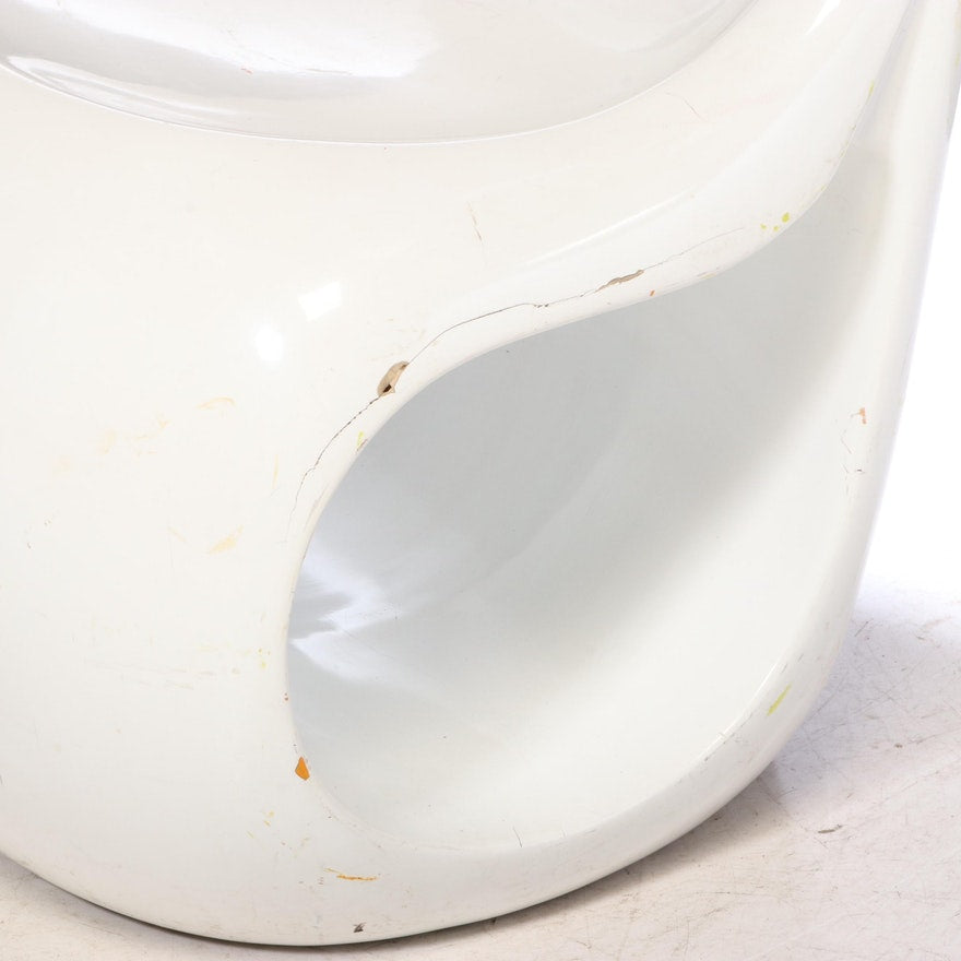 Modern White Futuristic Molded Chair - Pair of 2