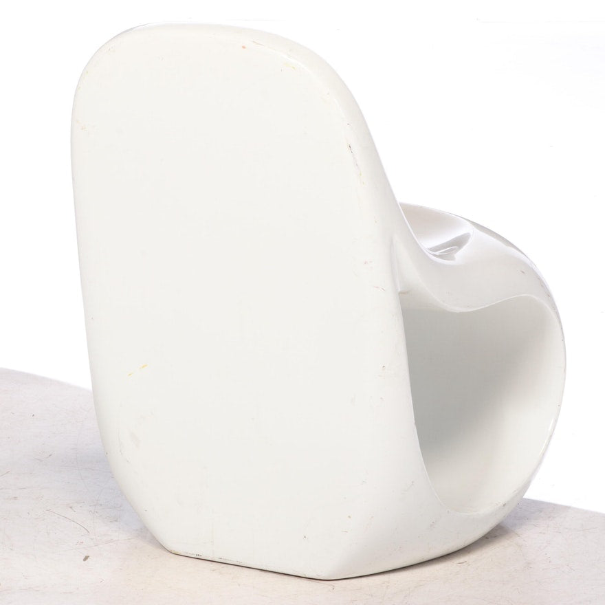 Modern White Futuristic Molded Chair - Pair of 2