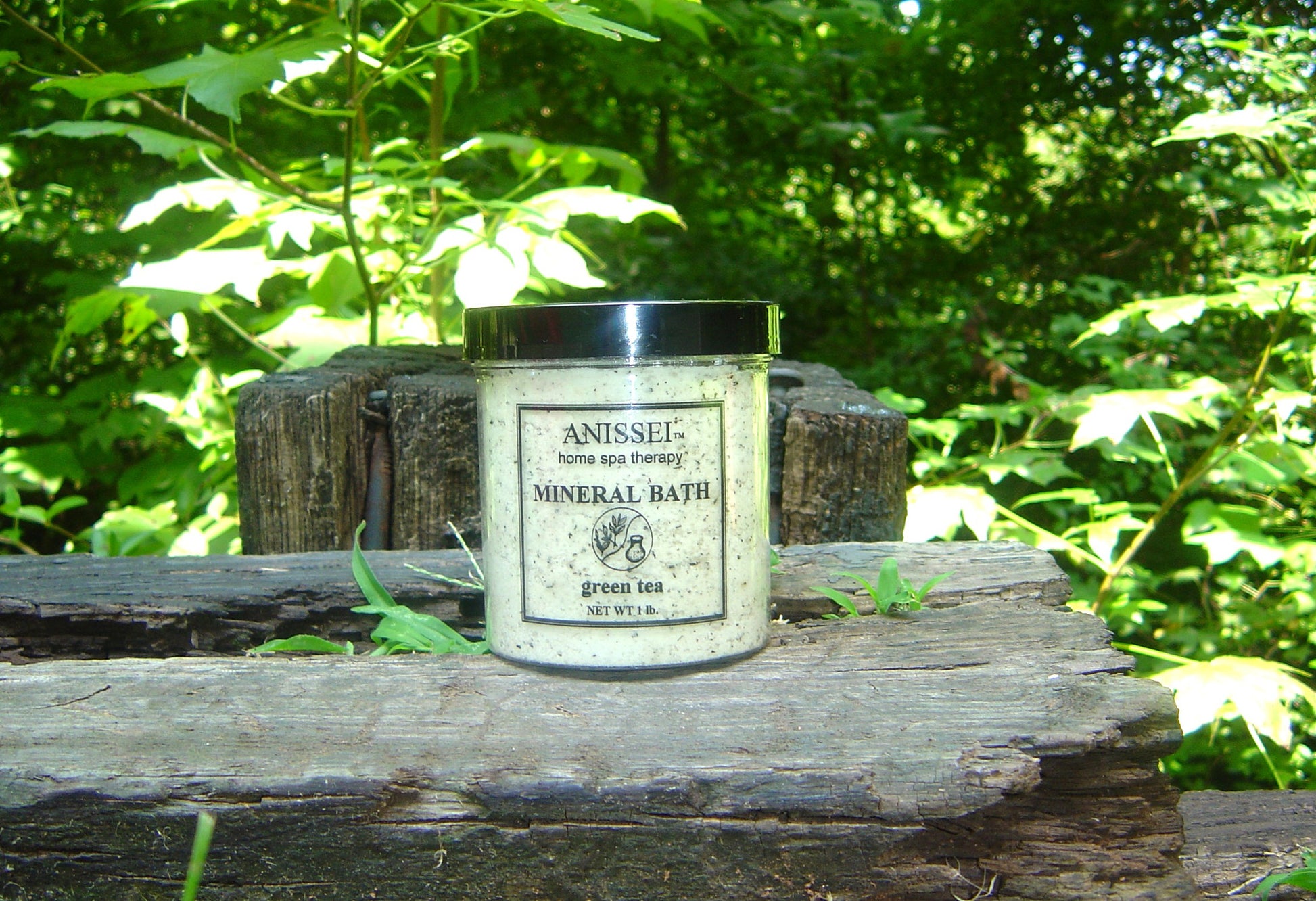 ANISSEI NATURALS HOME SPA THERAPY	GREEN TEA HERBAL MINERAL BATH 1lb Abby Essie