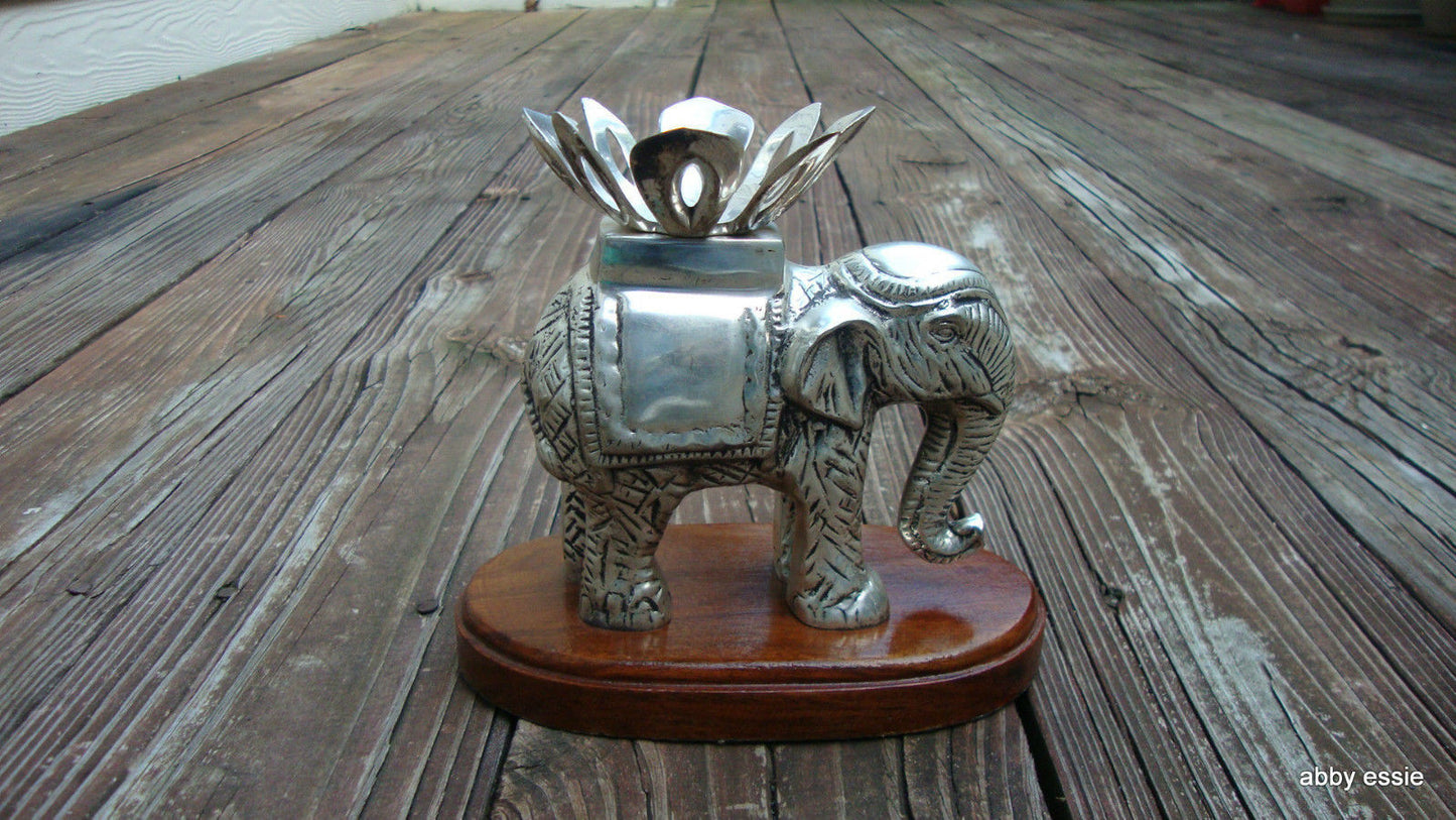 ANTIQUE STERLING SILVER ANGLO RAJ CARVED ELEPHANT TWIST OFF CANDLE HOLDER Abby Essie