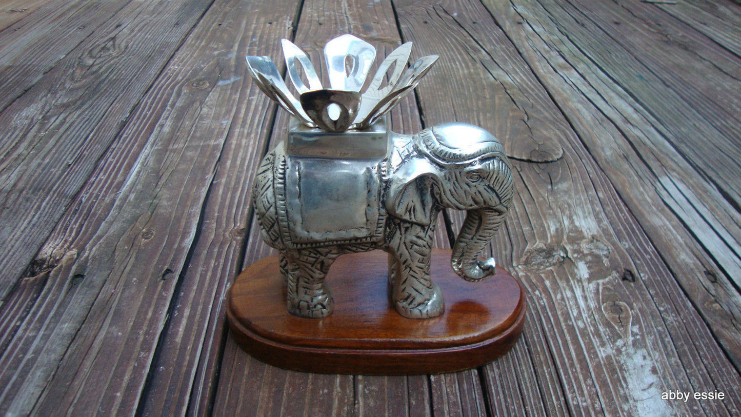 ANTIQUE STERLING SILVER ANGLO RAJ CARVED ELEPHANT TWIST OFF CANDLE HOLDER