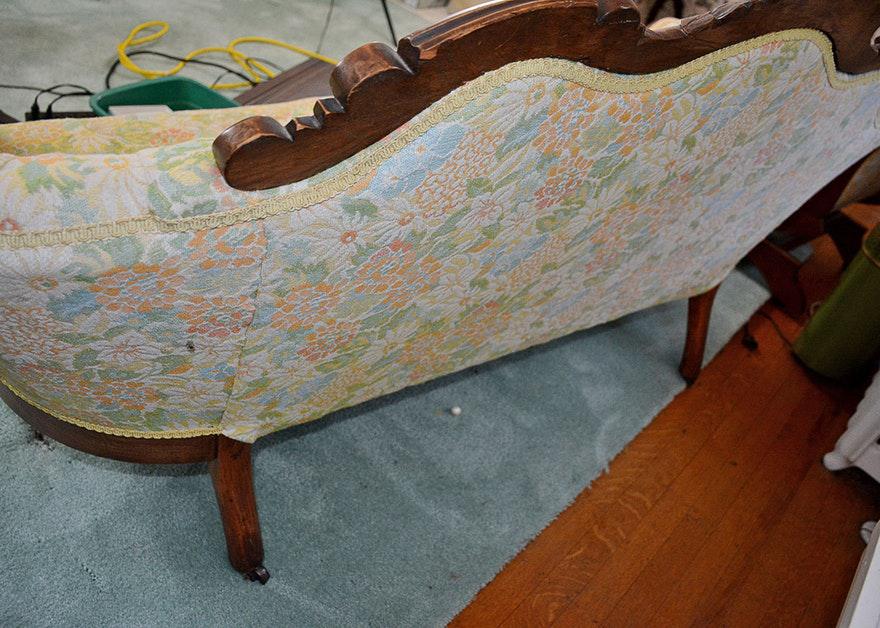 [SOLD] Late 19th Century Antique Walnut Victorian Tufted Sofa