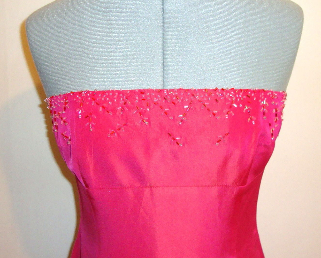 Laundry Beaded Pink Fuschia Irridescent Satin Bustier Gown Dress Medium 8 Abby Essie