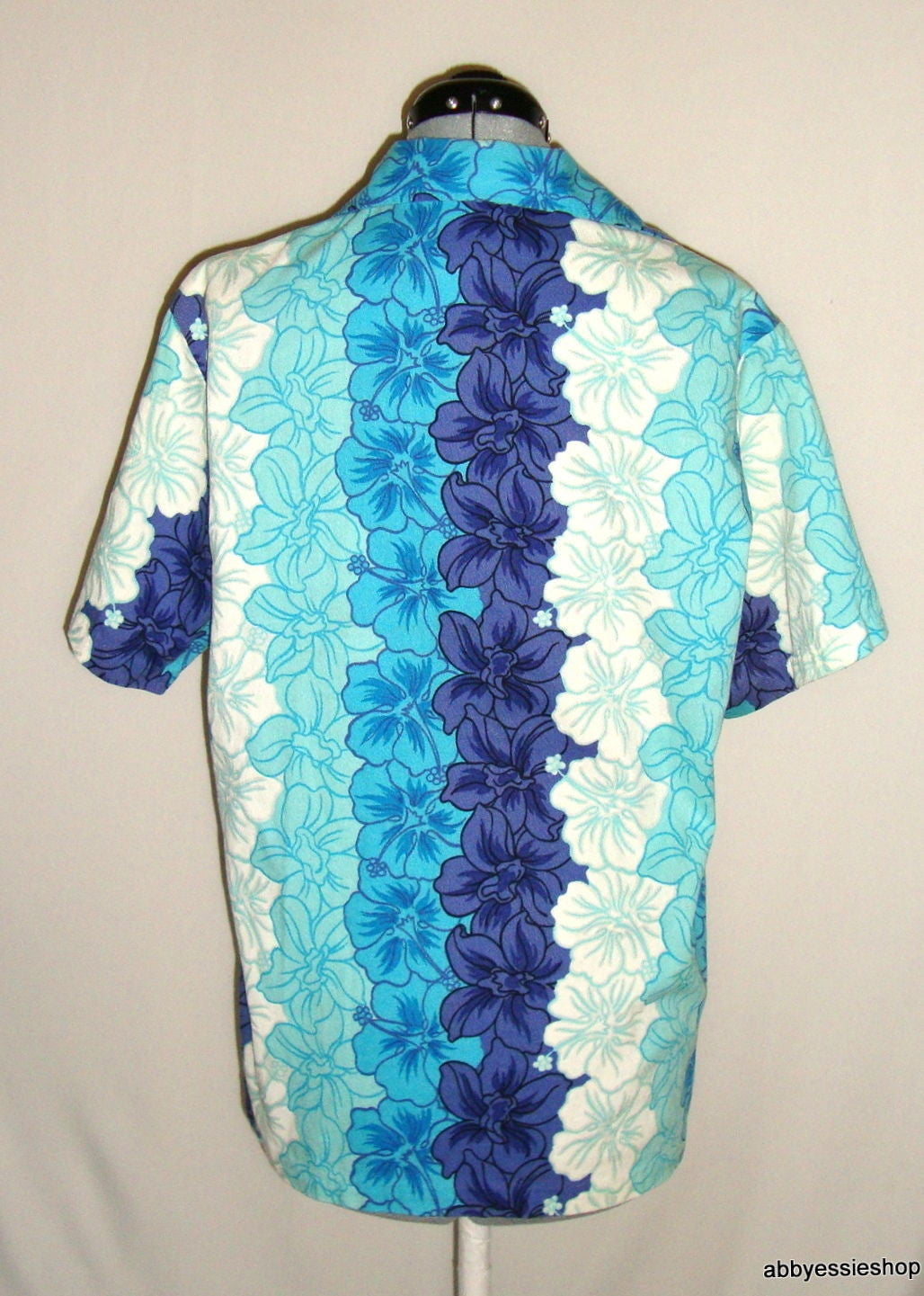 Vtg Auth Hawaii Resort Shops Turquoise Floral Shirt